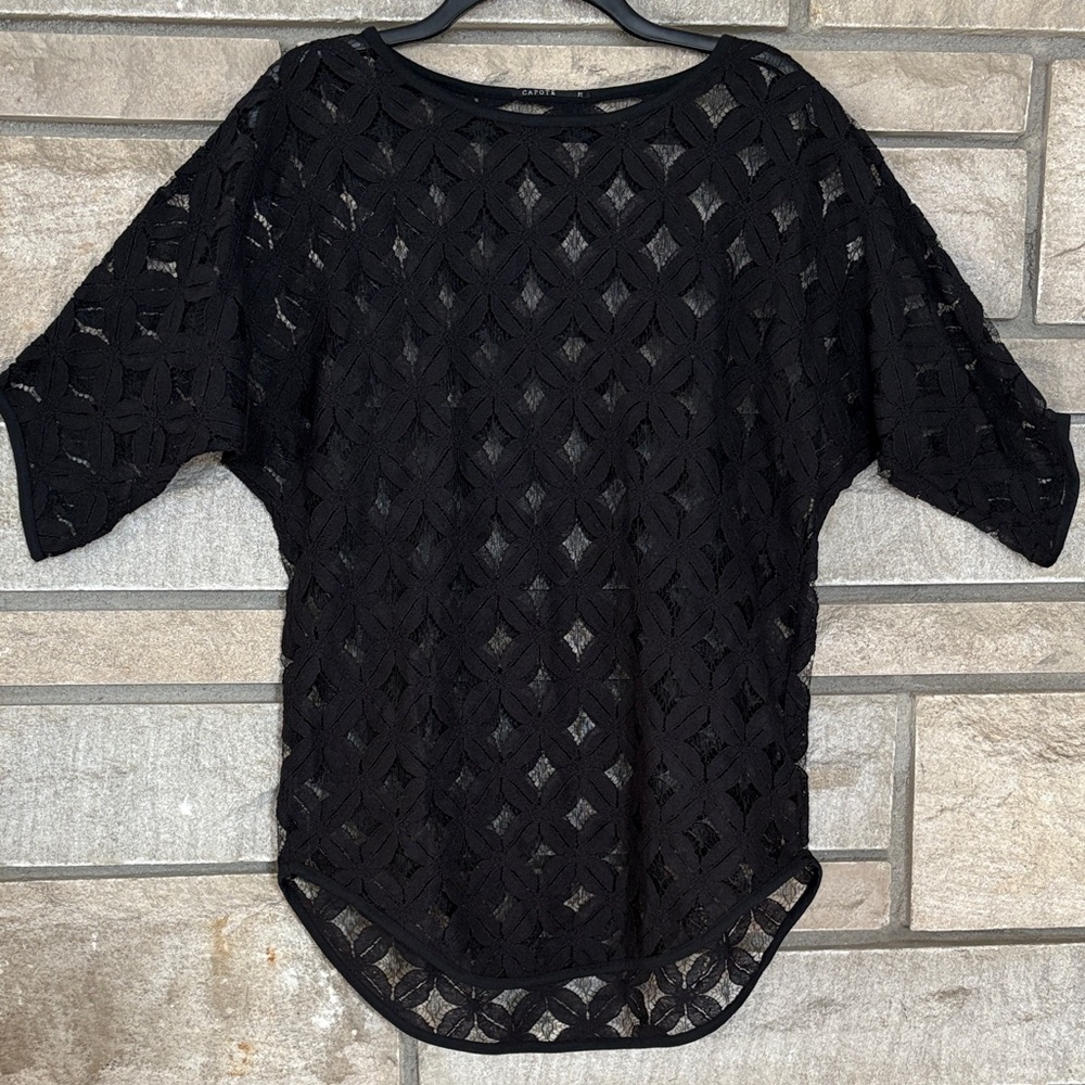 Capote Black Lace Women's Top